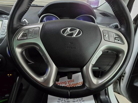 Hyundai ix35 1.7 CRDi Premium Euro 5 (s/s) 5dr 34