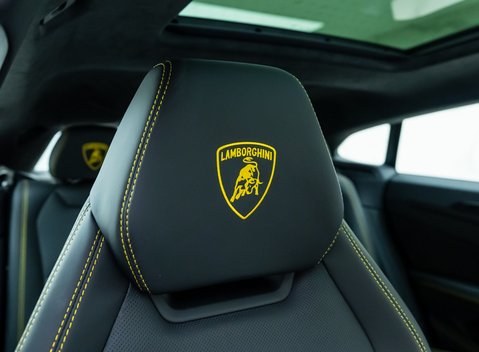 Lamborghini Urus S 13