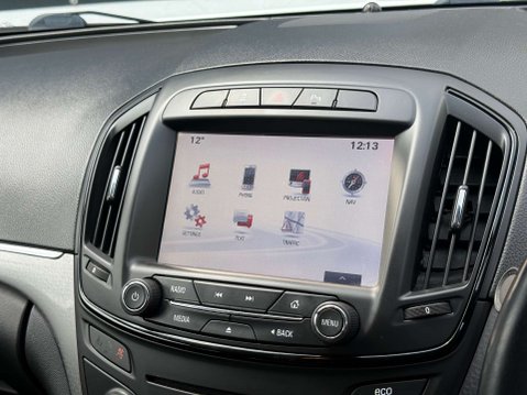 Vauxhall Insignia 1.6 CDTi ecoFLEX Design Nav Hatchback 5dr Diesel Manual Euro 6 (s/s) (136 p 84