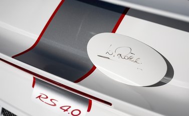 Porsche 911 GT3 RS 4.0 LHD 32