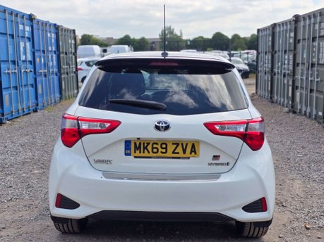 Toyota Yaris 1.5 VVT-h GR SPORT Hatchback 5dr Petrol Hybrid E-CVT Euro 6 (s/s) (100 ps) 8