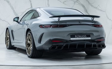 Mercedes-Benz Amg GT 63 LAUNCH EDITION 10