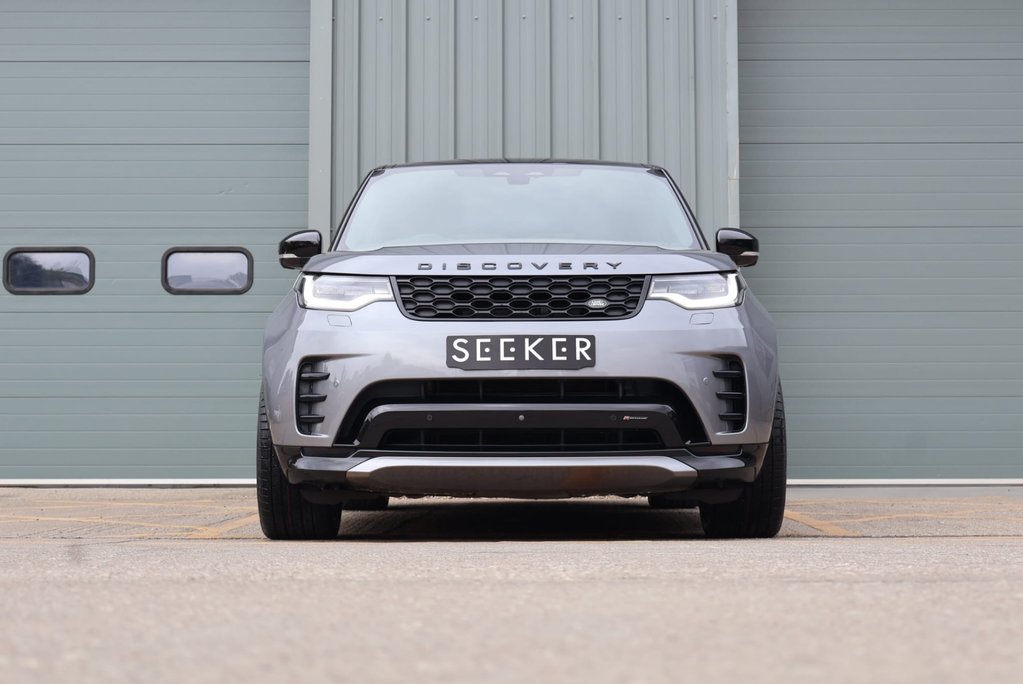 Land Rover Discovery 2023 R-DYNAMIC HSE MHEV GENUINE REAR SEAT CONVERSION URBAN 22 WHEELS  2