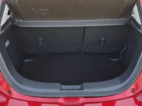 Mazda 2 1.5 Skyactiv G 75 Centre-Line 5dr 38