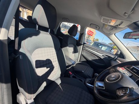MG ZS EXCITE VTI-TECH 15