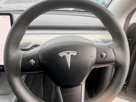 Tesla Model Y (Dual Motor) Long Range SUV 5dr Electric Auto 4WDE (384 bhp) Sat Nav-Pan Ro 13