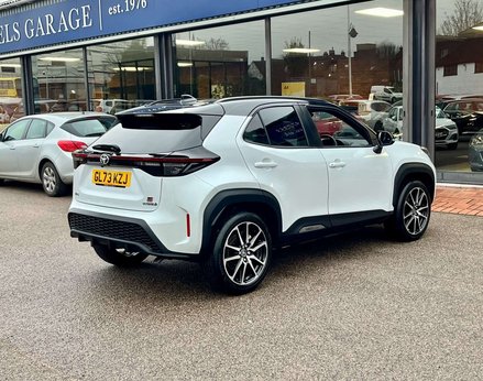 Toyota Yaris Cross 1.5 Yaris Cross GR Sport HEV Auto 5dr 8