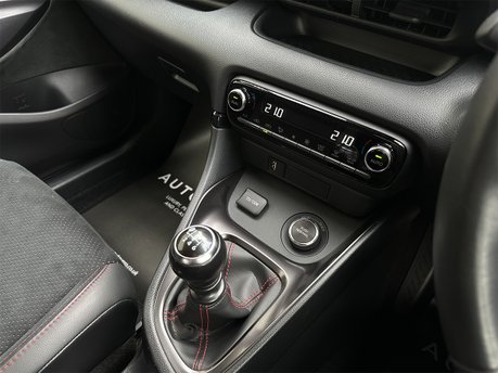 Toyota Yaris GR-Y CIRCUIT 66