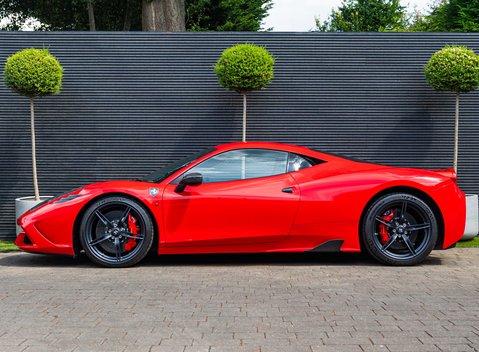 Ferrari 458 Speciale 3