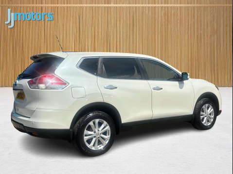 Nissan X-Trail 1.6 dCi Acenta SUV 5dr Diesel XTRON Euro 6 (s/s) (130 ps) 16