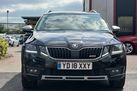 Skoda Octavia 2.0 TDI Scout Estate 5dr Diesel DSG 4WD Euro 6 (s/s) (184 ps) 2