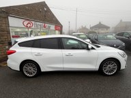 Ford Focus TITANIUM X 22