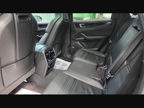 Porsche Cayenne V6 19