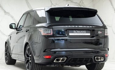 Land Rover Range Rover Sport 5.0 SVR Carbon Edition 3