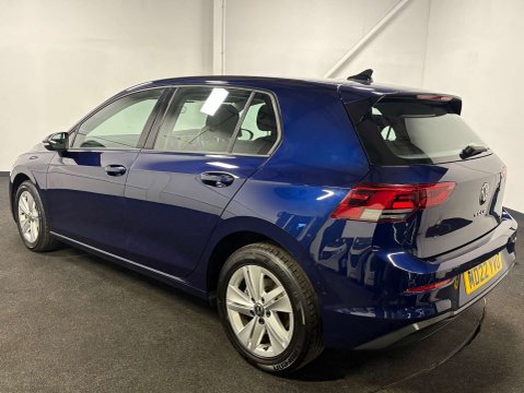 Volkswagen Golf 1.5 Golf Life TSi 5dr 3