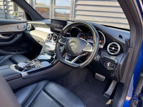 Mercedes-Benz GLC 2.1 GLC250d AMG Line (Premium Plus) G-Tronic 4MATIC Euro 6 (s/s) 5dr 25