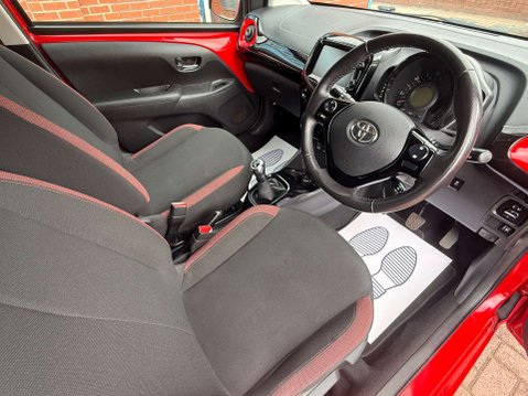 Toyota Aygo 1.0 VVT-i x-cite 4 Red Bi-Tone Hatchback 5dr Petrol Manual Euro 6 (68 ps) 34