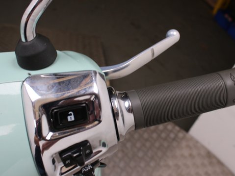 Piaggio Vespa GTS VESPA GTS 125 20