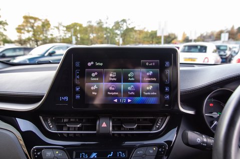 Toyota C-HR DESIGN 24