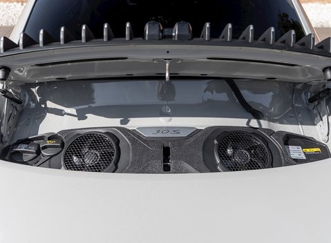 Porsche 911 (992) Carrera 4S 34