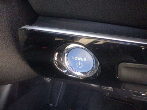 Toyota Prius 1.8 VVT-h Active Hatchback 5dr Petrol Hybrid CVT Euro 6 (s/s) (122 ps) 11