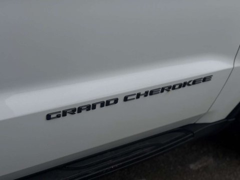 Jeep Grand Cherokee 3.0 V6 CRD S Limited Auto 4WD Euro 5 5dr 23