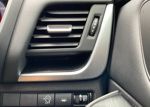 Nissan Qashqai DIG-T N-CONNECTA MHEV 25