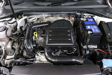 Audi A3 SPORTBACK TFSI SE TECHNIK 42