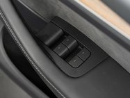 Tesla Model Y ModeL Y Performance AWD 4WD 5dr 32