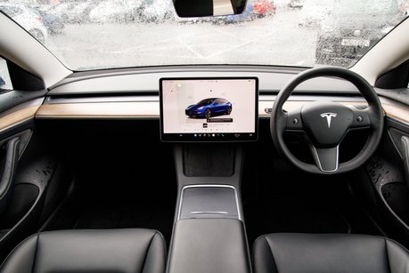 Tesla Model 3 MODEL 3