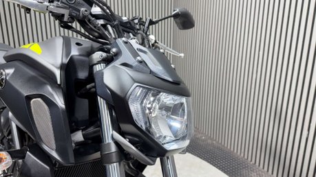 Yamaha MT-07 MT07 2018 ONLY 7K 1 OWNER FULL AKRAPOVIC LONG MOT 700CC 31