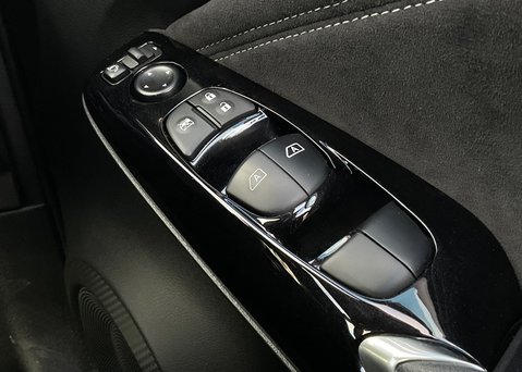 Nissan Juke DIG-T TEKNA PLUS DCT 22