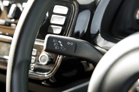 Volkswagen Up MOVE UP 16