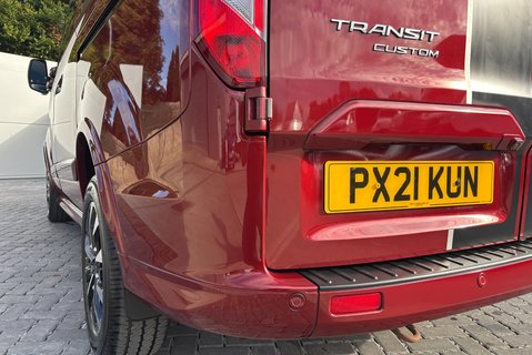 Ford Transit Custom 320 L1 Sport 185 ps DCIV 26