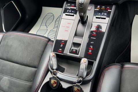Porsche Macan GTS PDK -BURMESTER HIGH END -PAN ROOF -GTS SPORT PACK-PTV PLUS -£19K EXTRAS 56