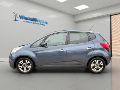 Kia Venga 1.6 4 Euro 6 (s/s) 5dr 8