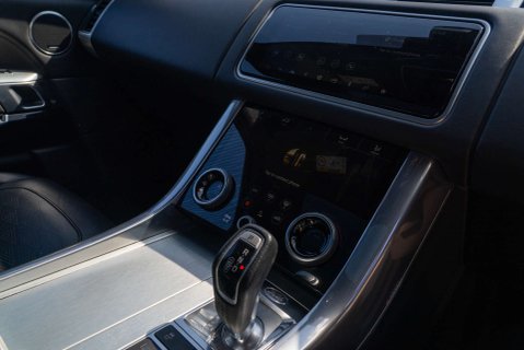 Land Rover Range Rover Sport SVR 15