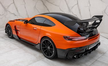 Mercedes-Benz Amg GT BLACK SERIES 9