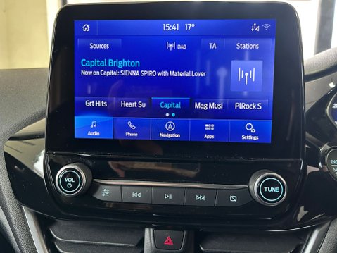 Ford Fiesta TITANIUM X 14