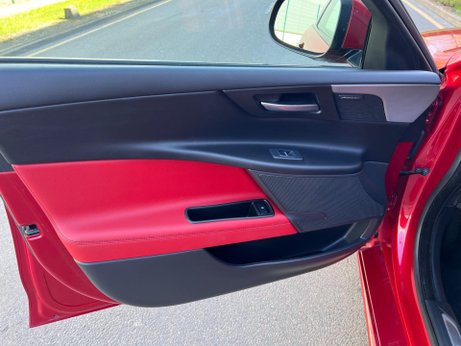Jaguar XE 2.0d R-Sport Auto Euro 6 (s/s) 4dr 54