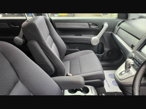 Honda CR-V I-VTEC ES 16