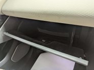 Land Rover Range Rover Velar 3.0 Range Rover Velar R-Dynamic HSE D300 Auto 4WD 5dr 79