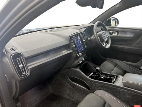 Volvo C40 Twin Recharge 78kWh Ultimate SUV 5dr Electric Auto AWD (408 ps) 15