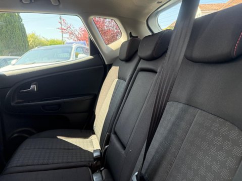 Kia Venga 1.4 EcoDynamics SR7 Euro 5 (s/s) 5dr 22