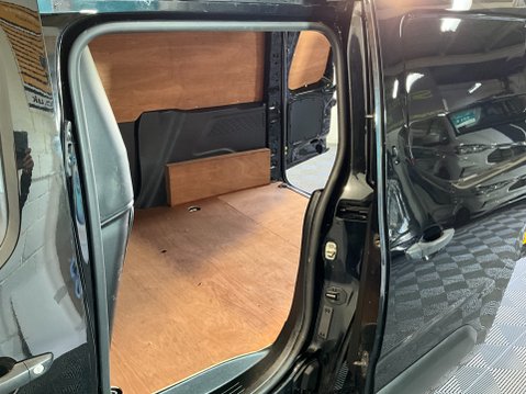 Peugeot Partner 1.5 BlueHDi 1000 Professional Premium Standard Panel Van SWB Euro 6 5dr 8