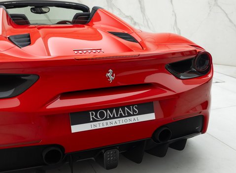 Ferrari 488 SPIDER 40