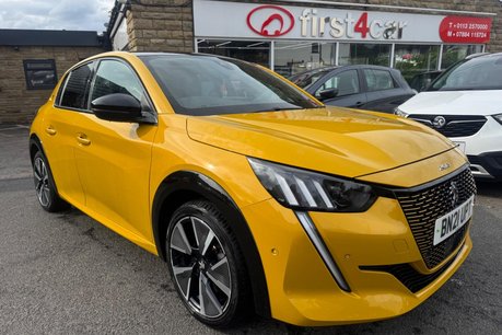 Peugeot e-208 GT PREMIUM