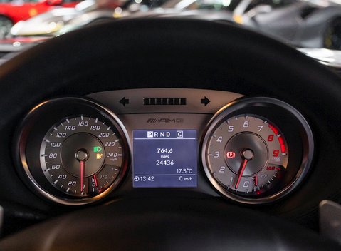 Mercedes-Benz SLS AMG 11