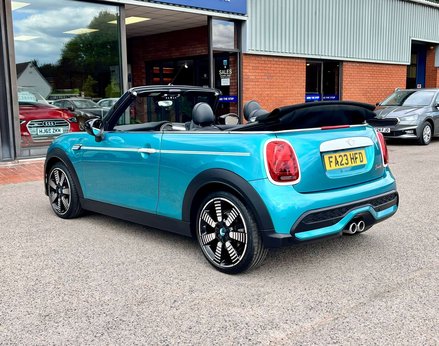 Mini Convertible 2.0 Cooper S Seaside Edition Auto 3dr 10