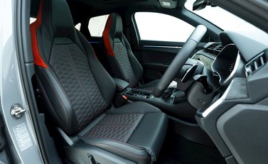 Audi RS Q3 Sport Edition 10